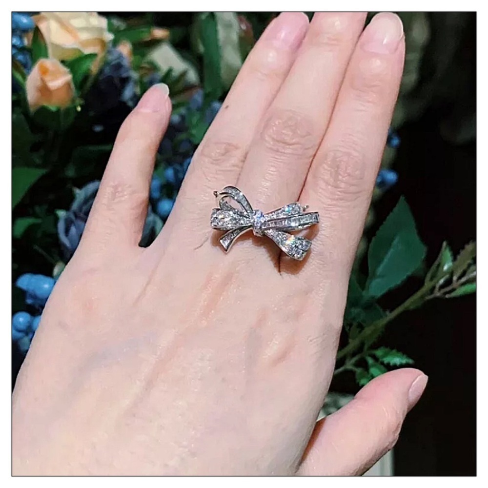 NEW Silver 925 Tied Bow Knot Inlaid CZ Ring - Picture 3 of 6